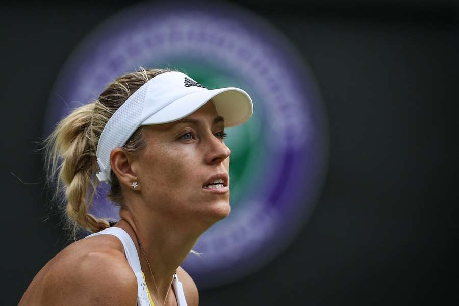 Wimbledon-Siegerin Kerber will wieder im Tennis angreifen.
