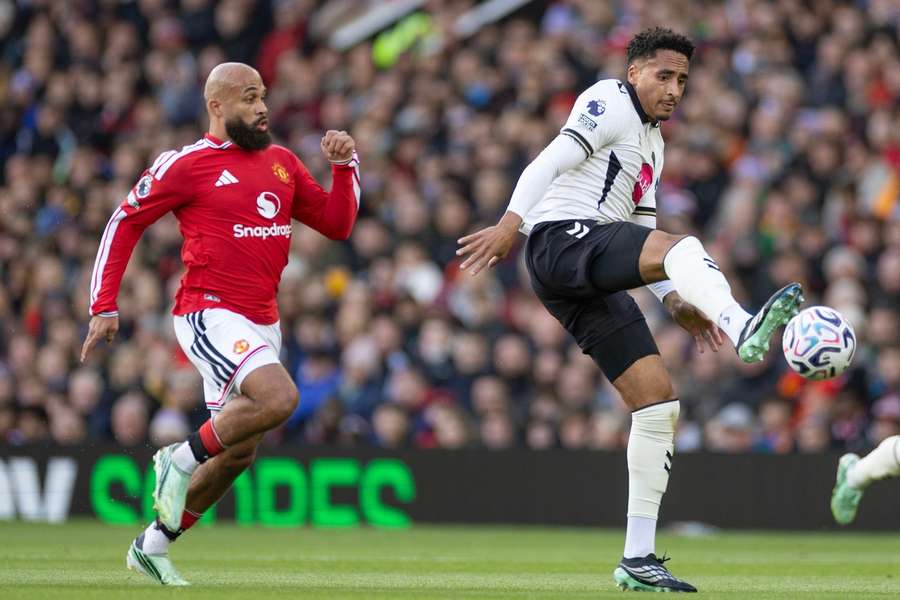Hill praises Bournemouth's ruthless display against Man Utd Hill praises Bournemouth's ruthless display against Man Utd