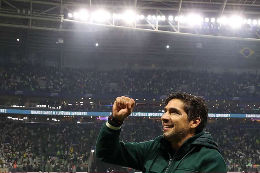 O mister viveu um "mix de emoções" no Allianz O mister viveu um "mix de emoções" no Allianz