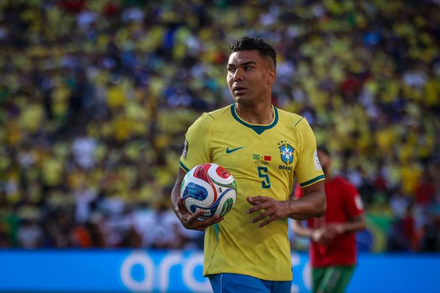 Od prawej ręki Ancelottiego do symbolu kryzysu w reprezentacji. Casemiro rozczarował kibiców Od prawej ręki Ancelottiego do symbolu kryzysu w reprezentacji. Casemiro rozczarował kibiców
