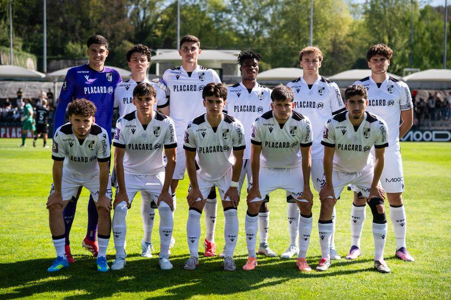 Vitorianos travam estudantes Vitorianos travam estudantes