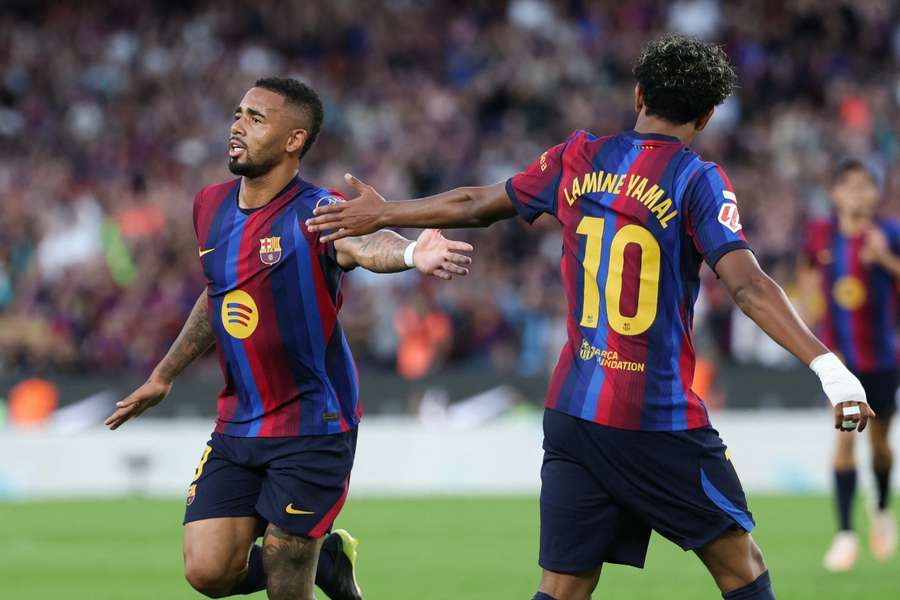 Gabriel Jesus celebra con Lamine Yamal su gol Gabriel Jesus celebra con Lamine Yamal su gol