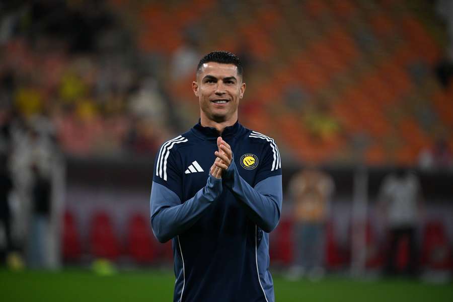 Ronaldo's comments on Man Utd candidate Carrick resurface: Nothing is impossible!