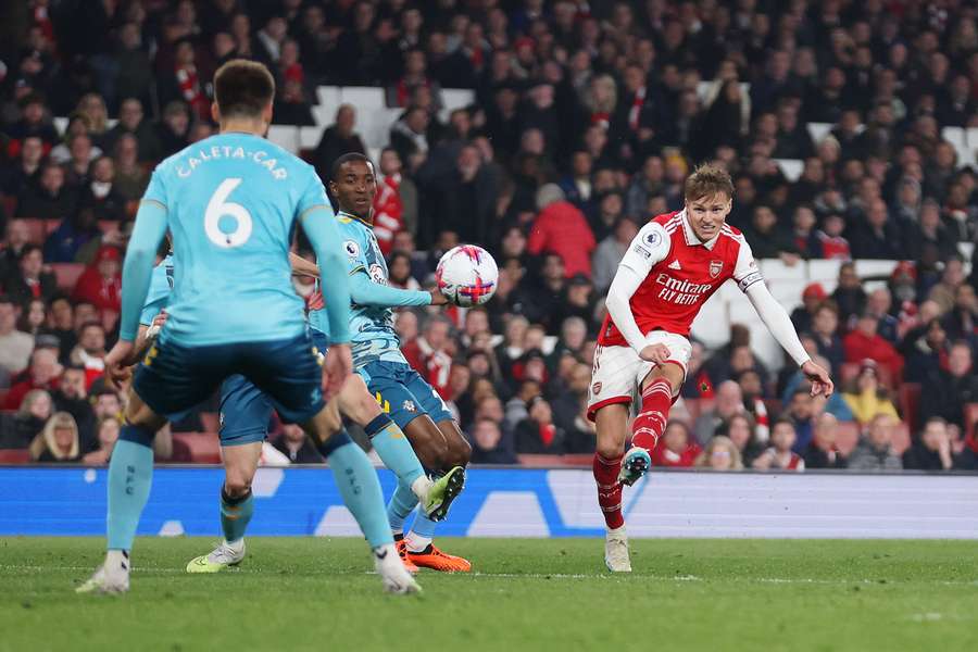 Arsenal's Martin Odegaard got the comeback started with his effort in the 88th minute