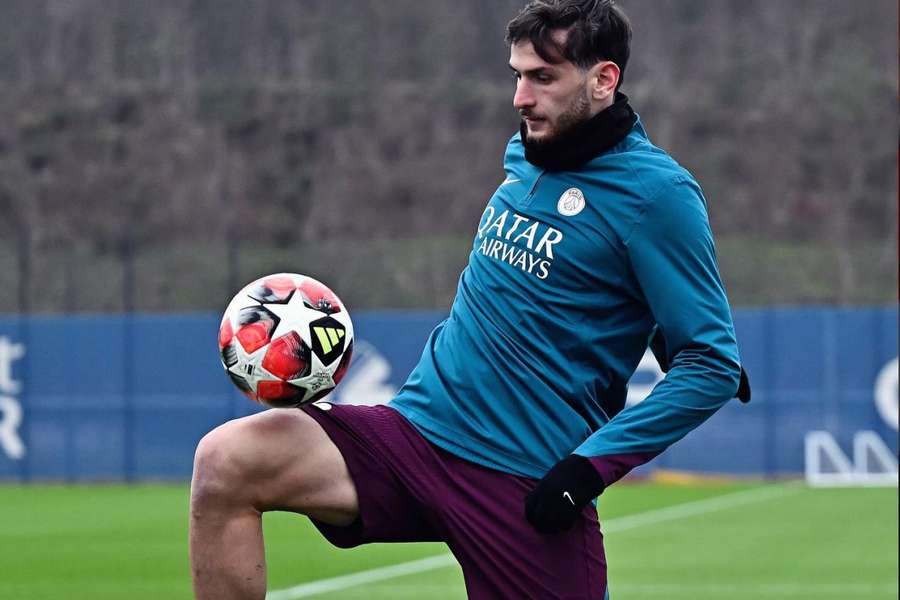 Ex-Arsenal scout Pasieczny: I just could NOT recommend Kvaratskhelia to management