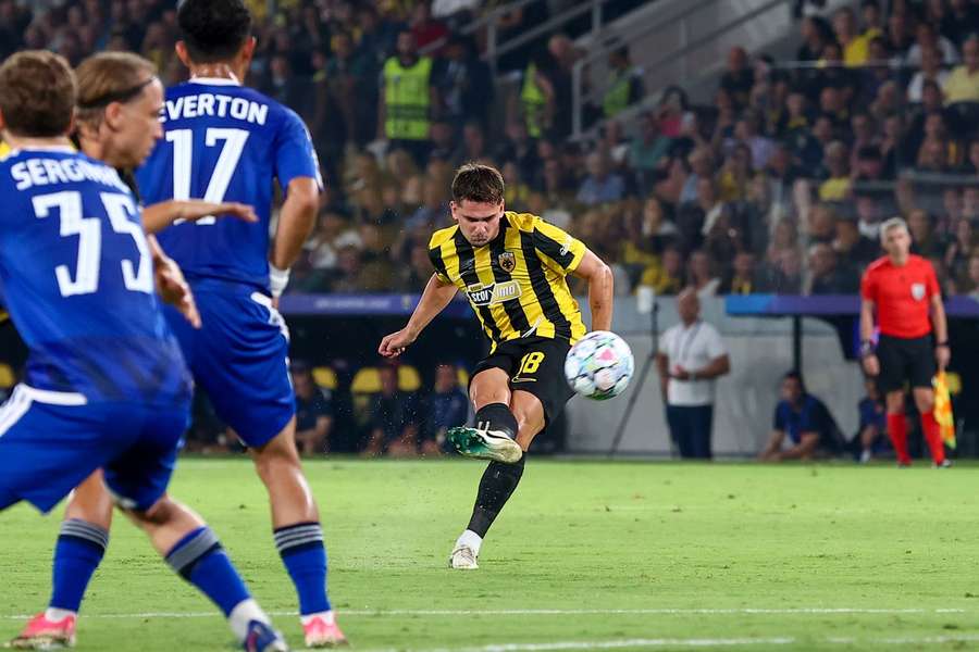 Răzvan Marin a marcat pentru AEK Răzvan Marin a marcat pentru AEK
