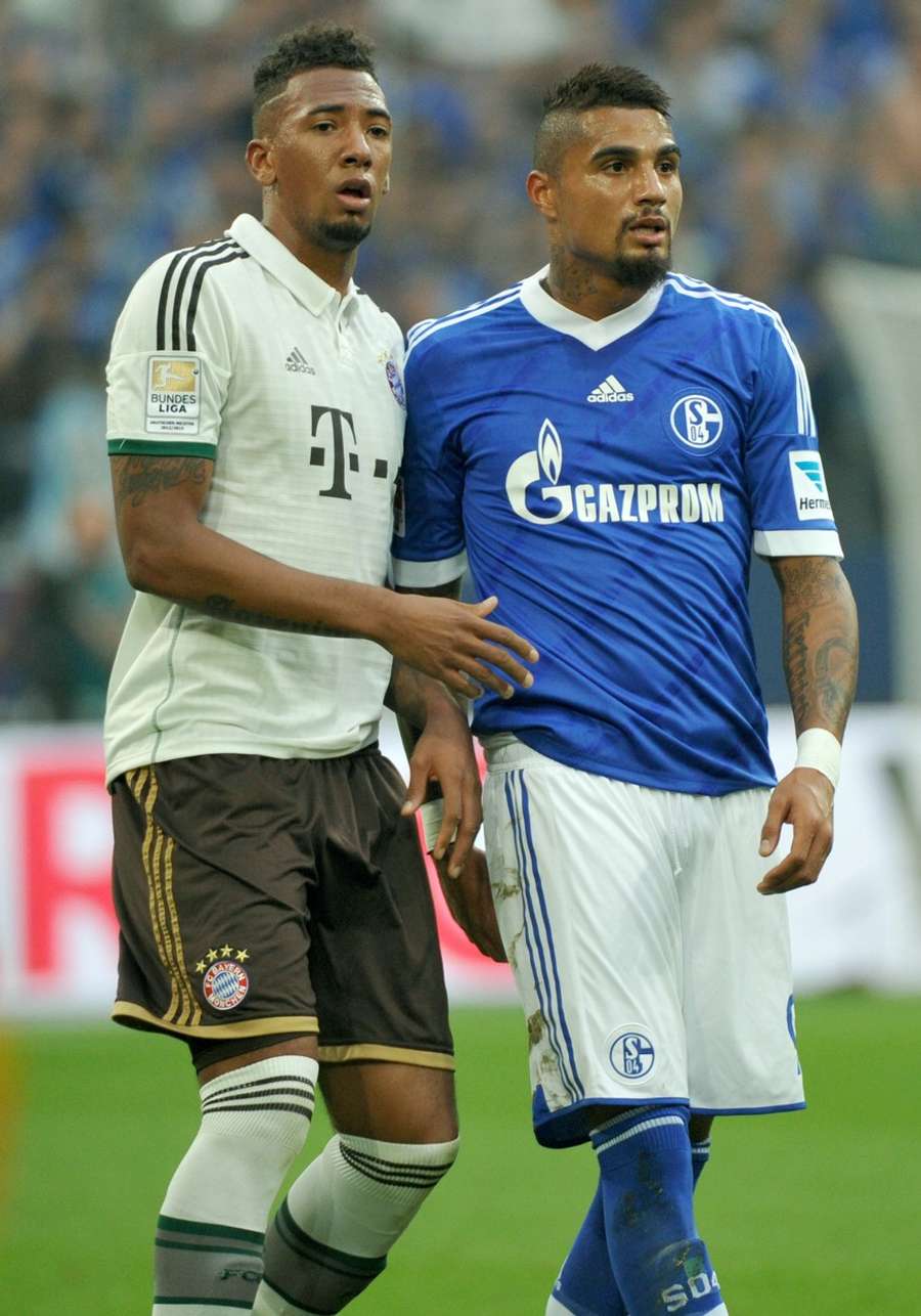 Kevin-Prince e Jérôme Boateng também jogaram um contra o outro na Bundesliga alemã.
