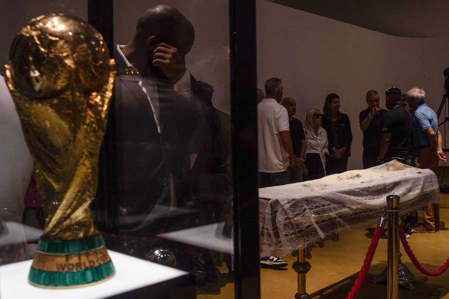 Zagallo foi velado ao lado das taças da Copa do Mundo