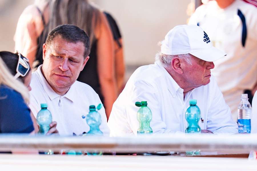 Kommen mittlerweile besser zurecht: eberl (l.) und Hoeneß Kommen mittlerweile besser zurecht: eberl (l.) und Hoeneß