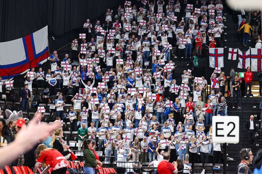 Szykuje się morska inwazja kibiców Wysp Owczych na Oslo podczas ME piłkarzy ręcznych Szykuje się morska inwazja kibiców Wysp Owczych na Oslo podczas ME piłkarzy ręcznych