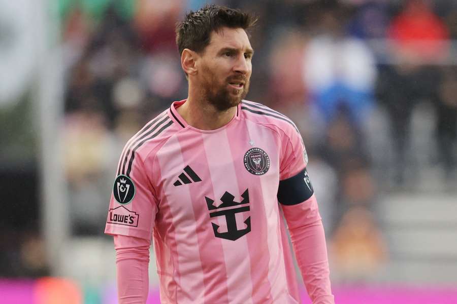 Lionel Messi quebrou marca histórica, mas seu time ser eliminado