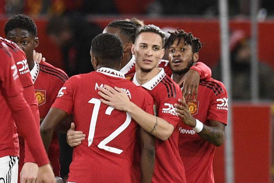 Manchester United x Manchester City: onde ver e tudo sobre o dérbi no Inglês