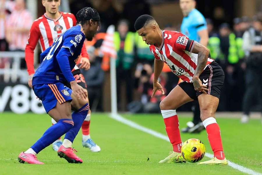 Ex-Mozambique coach happy Reinildo thriving at Sunderland
