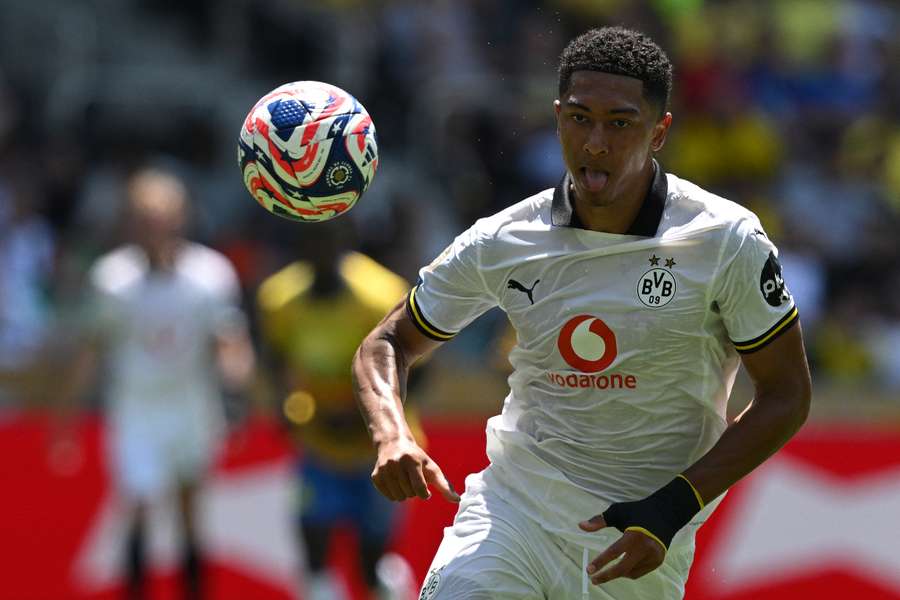 Jobe Bellingham estreou-se a marcar pelo Borussia Dortmund