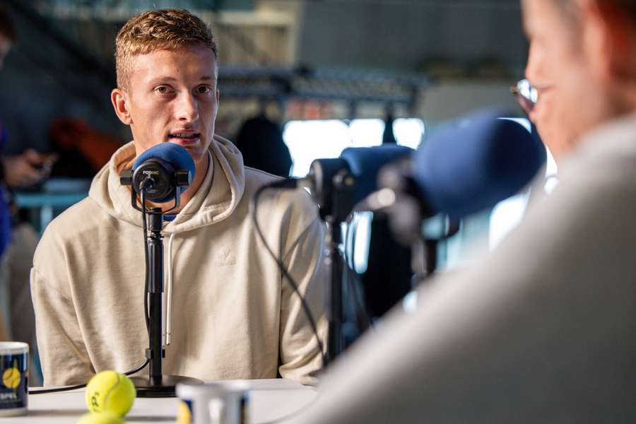Jiří Lehečka na mediálním dnu před startem turnaje v Bruselu.