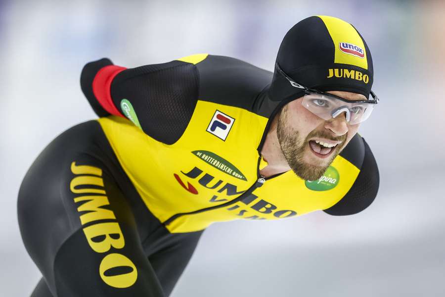 Chris Huizinga tijdens de 10.000m heren in ijsstadion Thialf