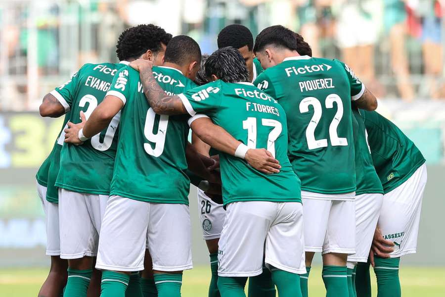 Palmeiras estreia-se na Libertadores 2025 esta quinta-feira