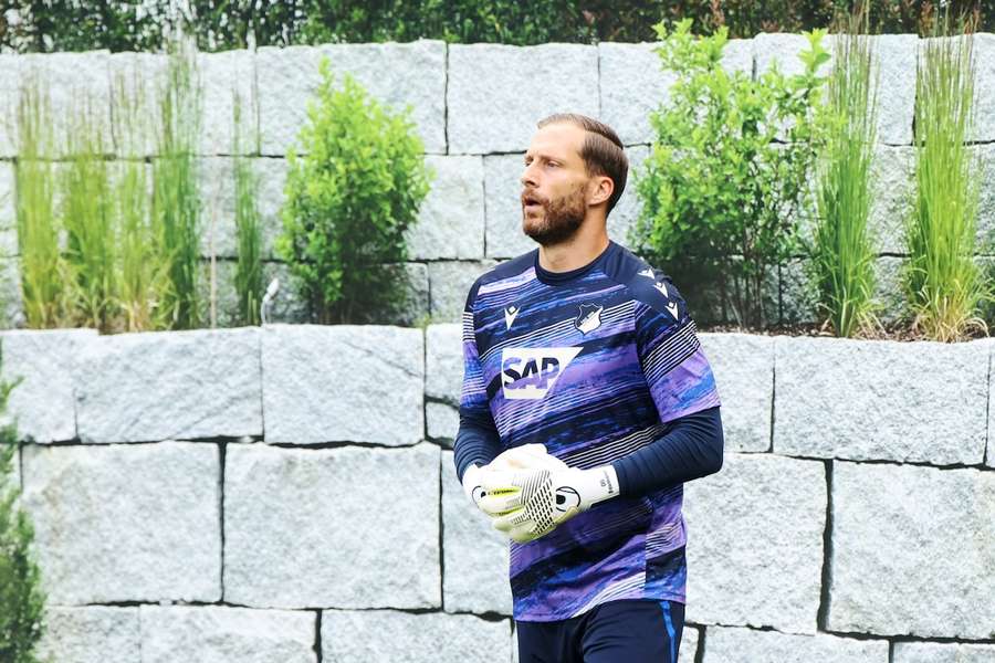 Oliver Baumann bringt bei der TSG Hoffenheim weiter starke Leistungen.