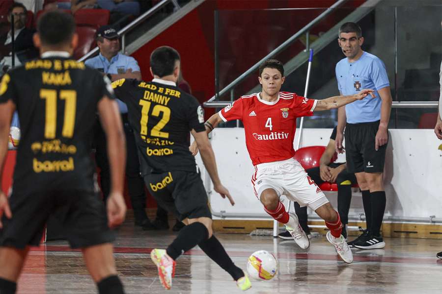 O Benfica vai defrontar o SC Braga nas meias-finais da Liga Placard