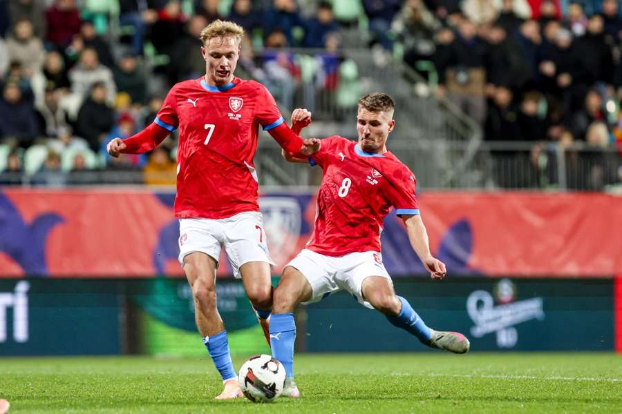 Národní tým musí před Gibraltarem pracovat hned na několika herních aspektech. Národní tým musí před Gibraltarem pracovat hned na několika herních aspektech.