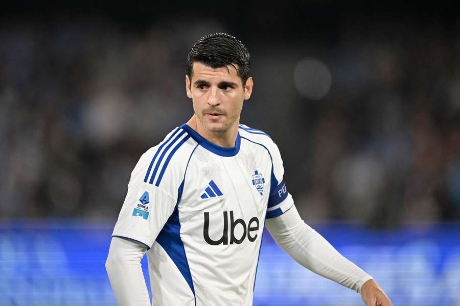 Morata está "triste", asegura Cesc