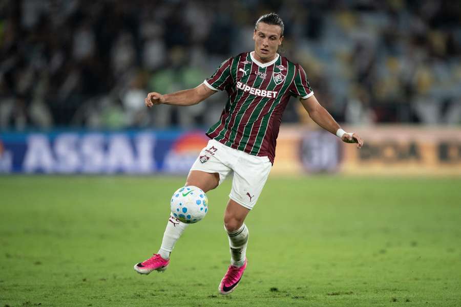 Canobbio está suspenso e desfalca Fluminense contra Platense Canobbio está suspenso e desfalca Fluminense contra Platense
