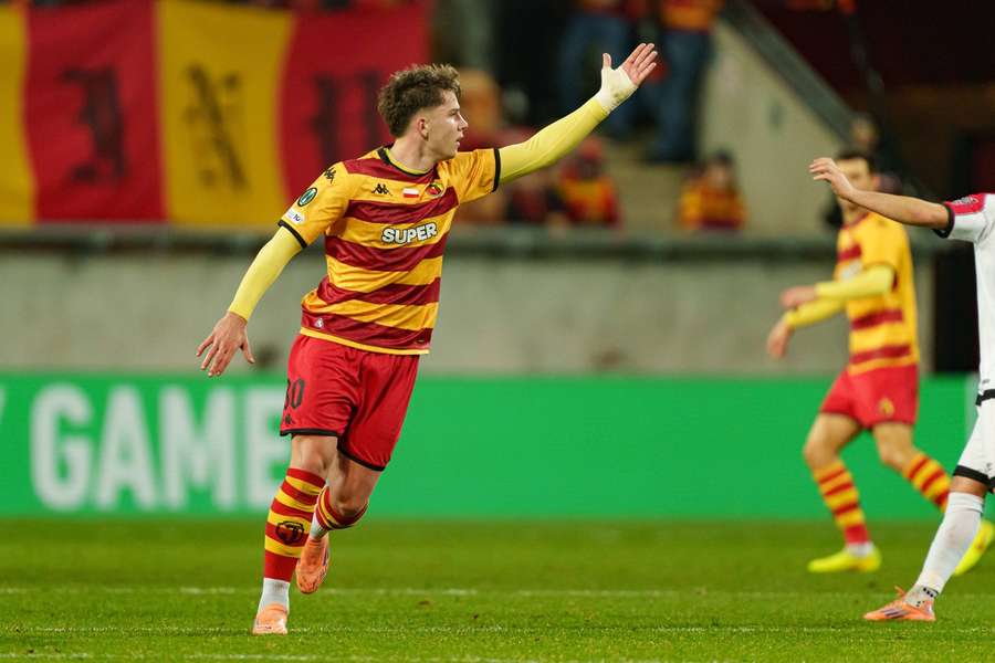 Oskar Pietuszewski jest wyceniany przez Flashscore na 11,2 miliona euro