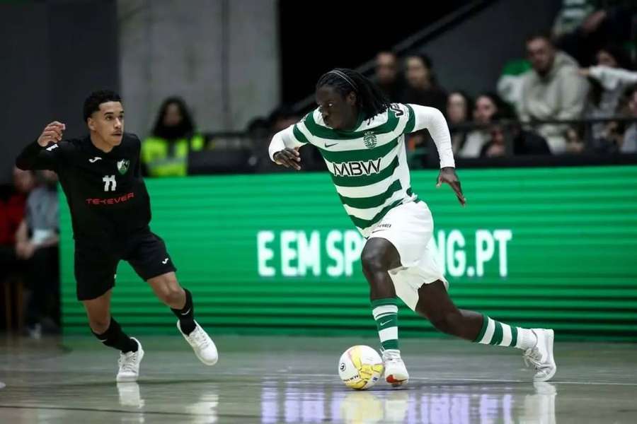 Zicky Té tem contrato com o Sporting até 2027 Zicky Té tem contrato com o Sporting até 2027