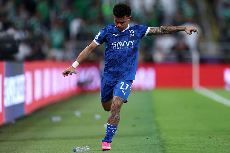 Kaio César saiu do banco para anotar dois gols nos instantes finais