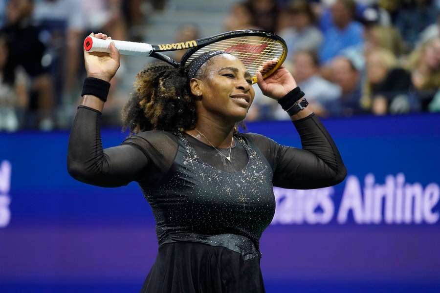 Serena Williamsová se podle jejího bývalého trenéra chystá na návrat k tenisu.