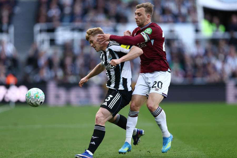 Lewis Hall in action for Newcastle United