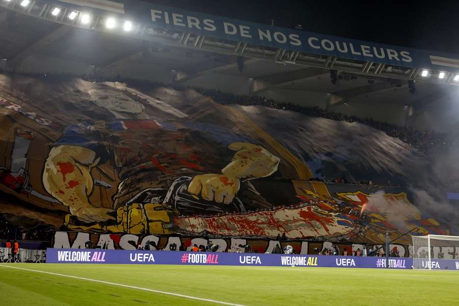Torcedores do PSG queriam massacrar o Barça no Parque dos Príncipes