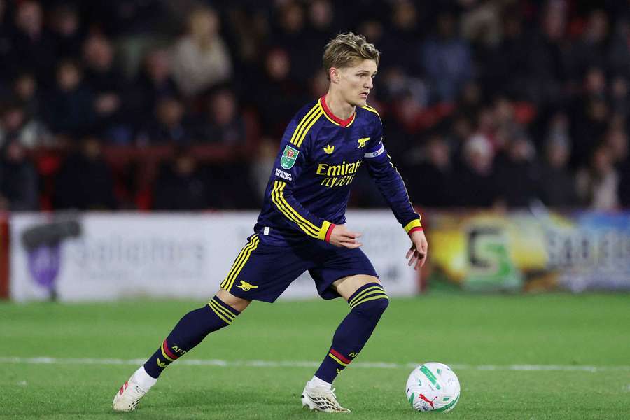 Ødegaard je kapitánom Arsenalu. Ødegaard je kapitánom Arsenalu.