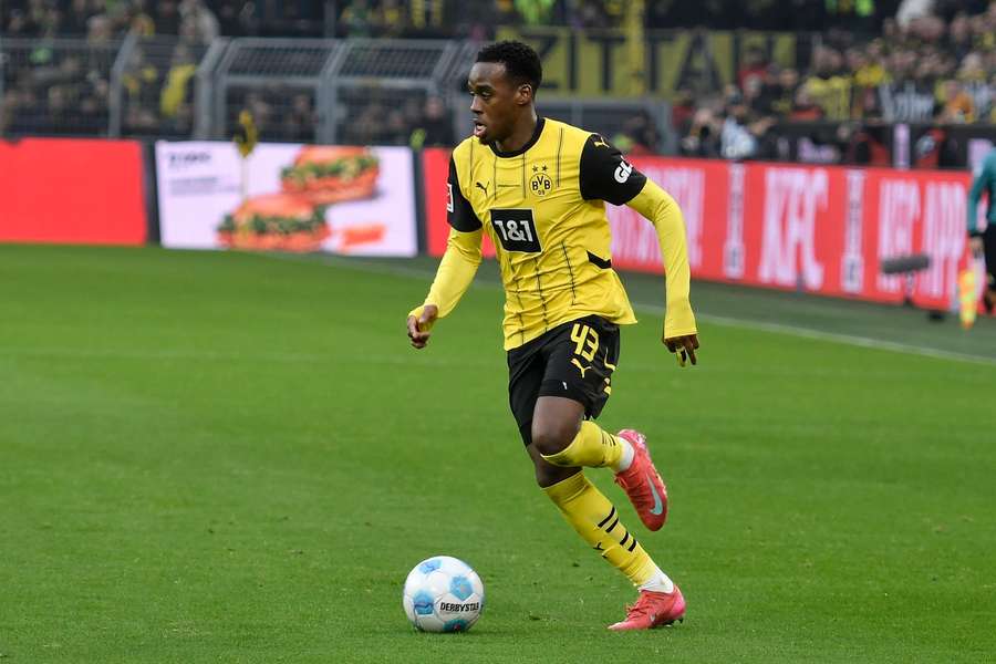 Gittens, do Borussia Dortmund, em ação