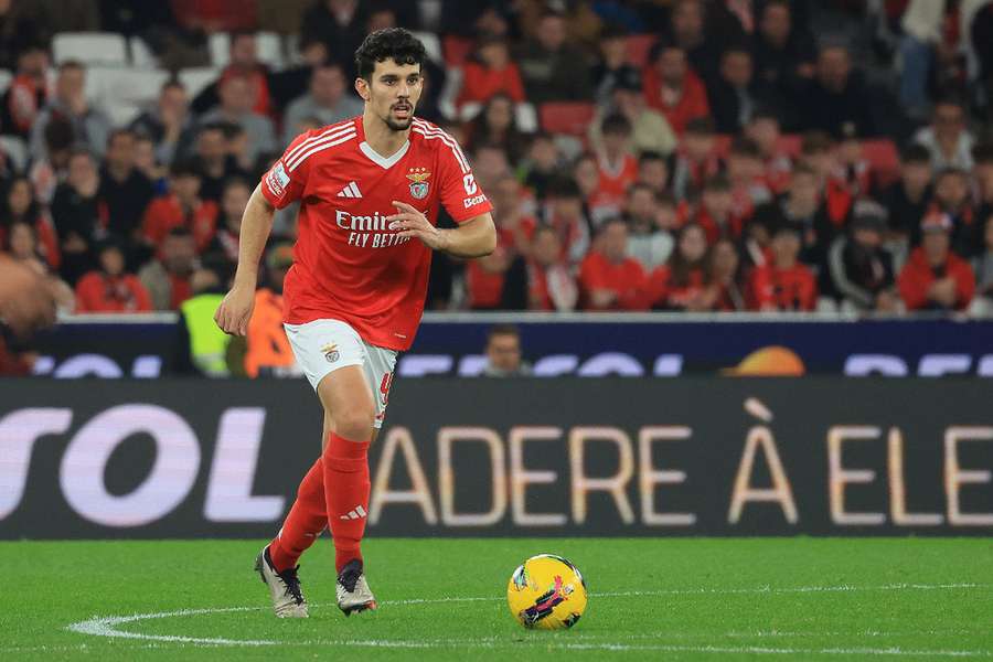 Tomás Araújo ao serviço do Benfica