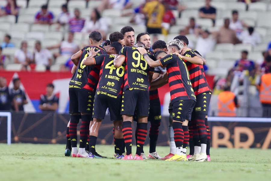 Sport quer manter sequência invicta na Série B e subir na tabela