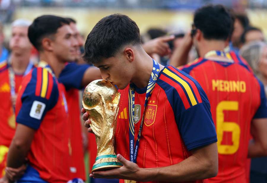 Cubarsi a été élu meilleur jeune joueur alors que l’Espagne a remporté la Coupe du monde Cubarsi a été élu meilleur jeune joueur alors que l’Espagne a remporté la Coupe du monde