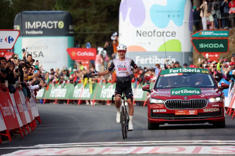 Jay Vine celebrates stage win