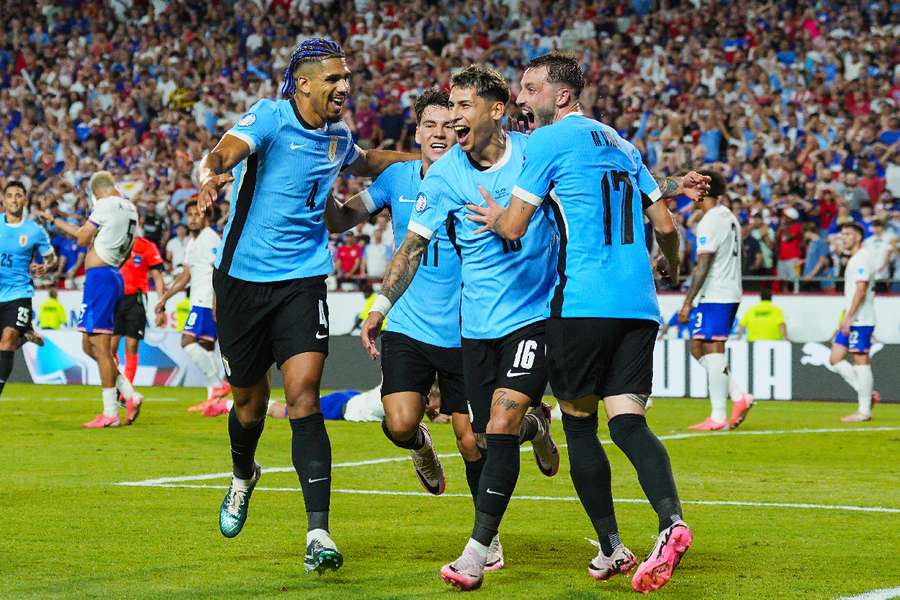 O Uruguai passou para os quartos-de-final como vencedor do grupo