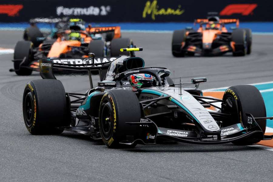 Die Formel 1 vollzieht in Sachen Antrieb eine kleine Rolle zurück.