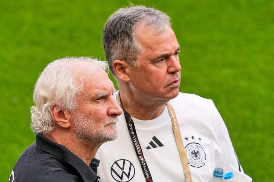 Rettig (r.) bemängelte die Vorgehensweise der FIFA Rettig (r.) bemängelte die Vorgehensweise der FIFA