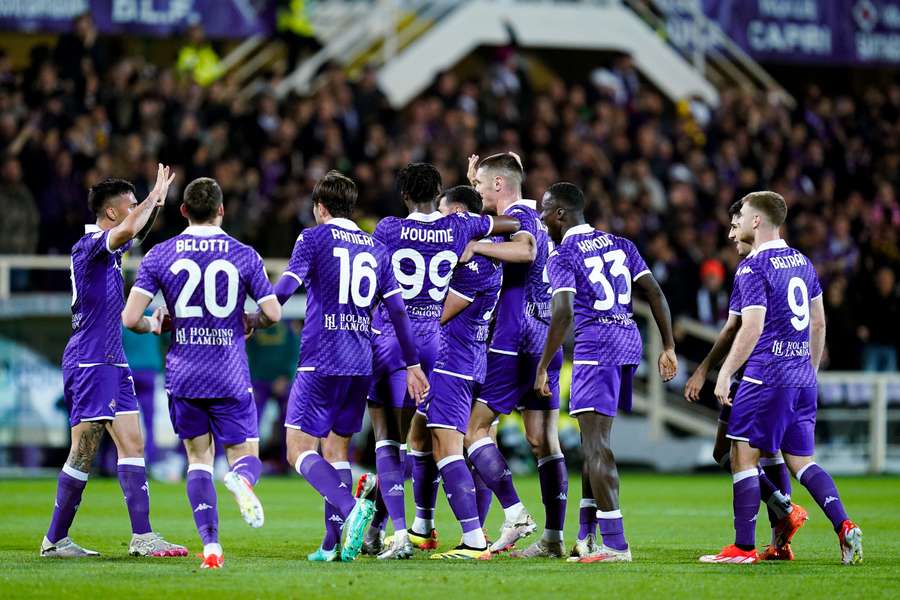 Fiorentina take a 1-0 lead into the second leg
