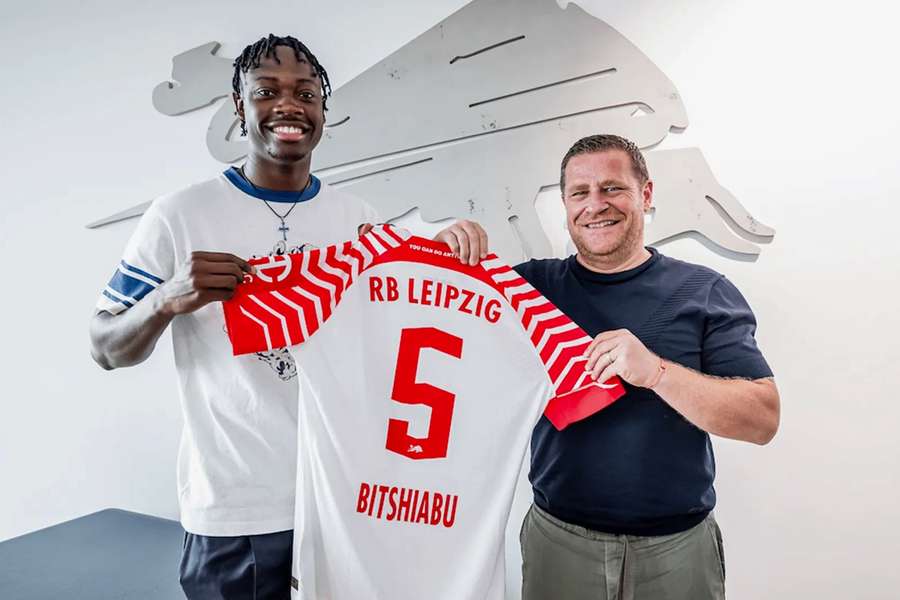 RB Leipzig verpflichtet Abwehr-Talent Bitshiabu von Paris St. Germain