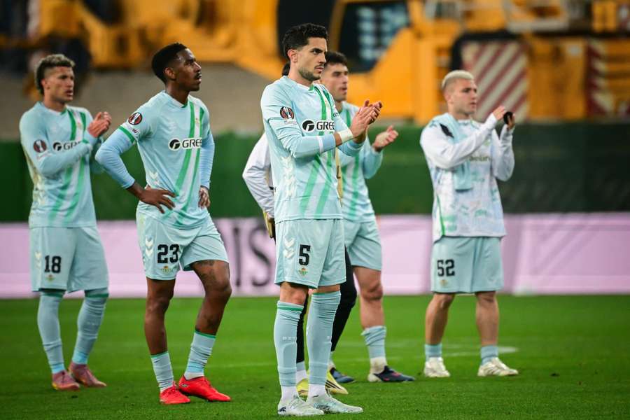 Dónde ver Betis - Panathinaikos, en TV y online, alineaciones y previa