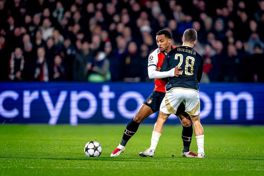 Wiesner během utkání s Feyenoordem.