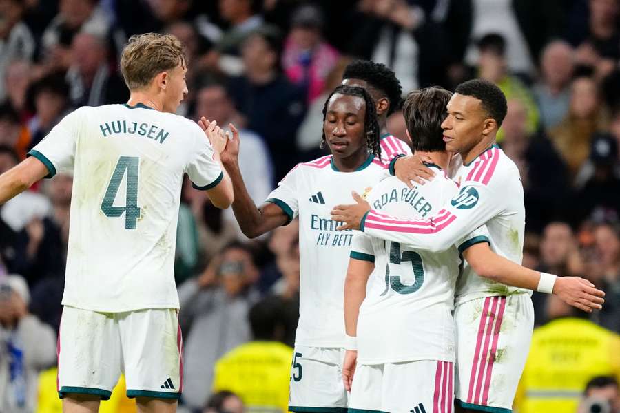 Real Madrid porazil Sevillu 4:1. Real Madrid porazil Sevillu 4:1.