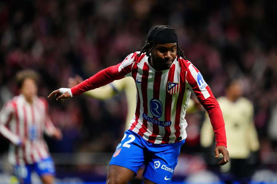 Lookman celebrates his goal