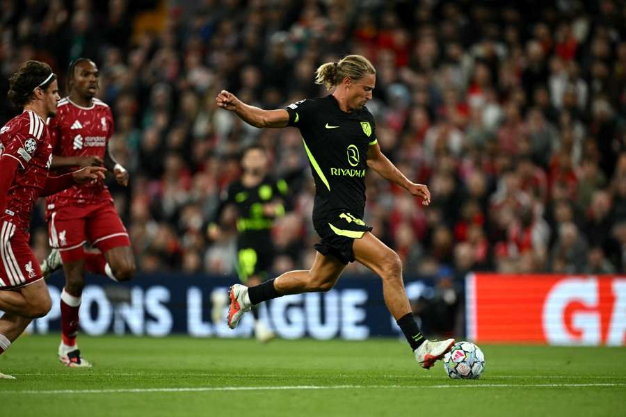 Marcos Llorente antes de hacer el 0-1 en Anfield
