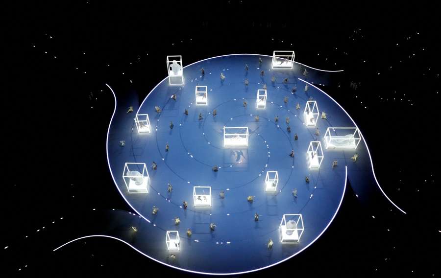 Die eröffnende Choreo von oben. Die eröffnende Choreo von oben.