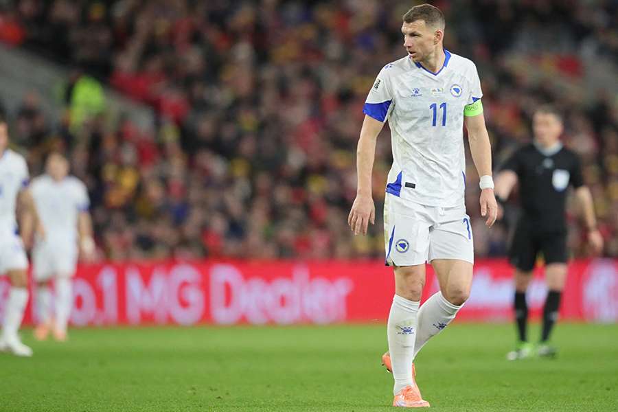 Edin Džeko ukončí reprezentační kariéru.